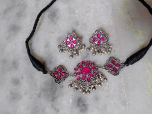 Premium Quality Choker