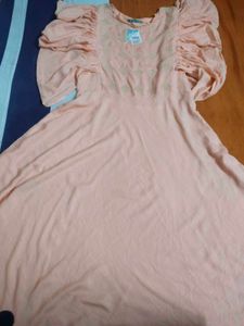 M Size Gown