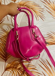 Baggit Candy Pink Sling Bag For Hot Girls