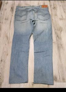sc4706 Levi Strauss Jeans size 32