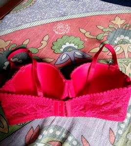 Susie Red Lace Detachable Strap Paded Underwire Br