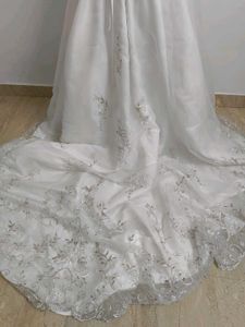 Elegant Wedding Gown