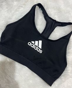 Adidas Sports Bra Fits 30,32
