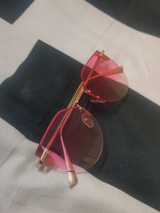 Pink Sunglasses, Negotiable