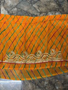 A Chiffon Saree With Blouse Piece