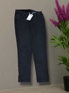 G@28 Size-32 Slim Jeans