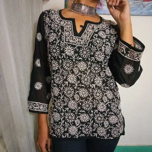 Chikankari Kurti Size M