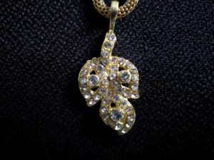 Golden Colour, Diamonds, Beautiful, Petals Design