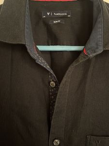 Van Heusen Black Long Sleeve Button Down