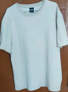 MAX OVERSIZED TSHIRT