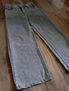 Light Blue Faded High Waisted Jeans