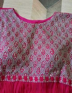 Elegant Pink Embroidered Kurta Set