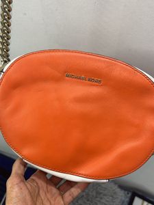 Michale Kors Sling Bag