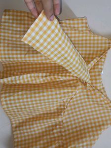 Gingham Tie-Front Crop Top