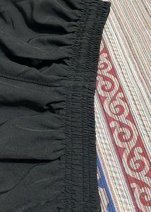 women’s sporty shorts with tights and a free gift