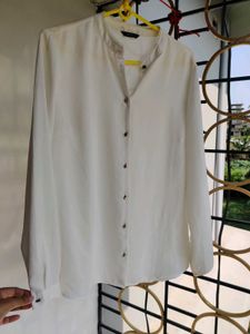 Offwhite Shirt With Metal Button