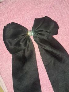 Black Bow Hair Clip
