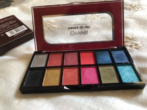 Mars Eyeshadow Palette