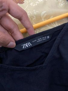 Zara Black Ruched Sleeve Crop Top