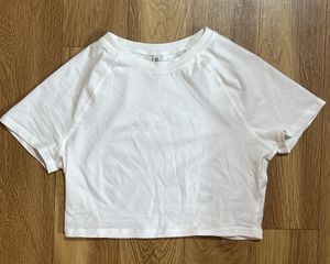 H&M Cropped T-shirt