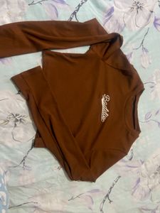 urbanic brown fitted top