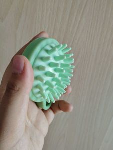 HAIR SCALP MASSAGER