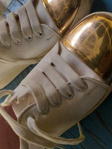 Gold Cap White Sneakers