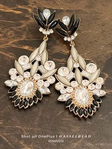 Great And Black Crystal Earrings