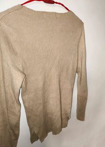 Beige V-Neck Long Sleeve Top