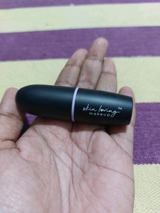 Plum Matterrific Lipstick - 139 Haute Shot.