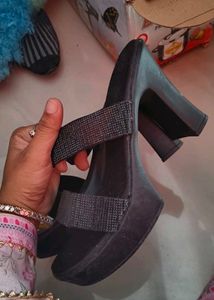 Stylish Black heels