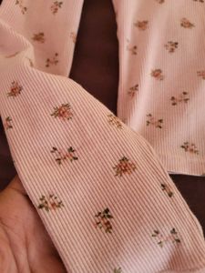 H&amp;M Picot Trimmed Floral Long Sleeve Top