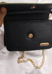 Sling Bag With Chain