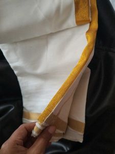 Onam Plain Saree With Golden Border