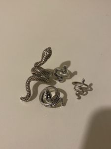 Snake rings