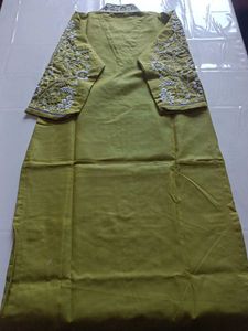 Chikankari Style Embroidered Kurta Set