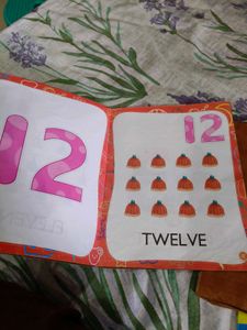4 Picture Word Book