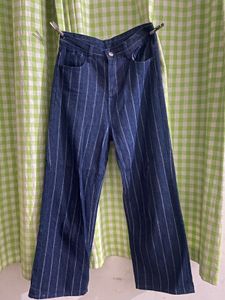 Urbanic Dark Blue Jeans With Stripes