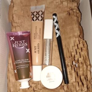Just Herbs TRENDY Makeup Kit