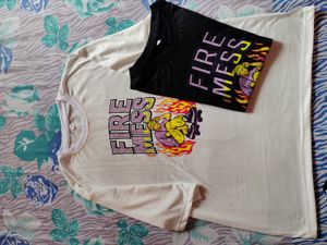 2 T-shirts For Women