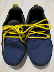 No Flaws Blue &amp; Yellow Boys Shoe