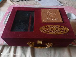 🟩offer🟩Red Valvet Storage Box For Makeup