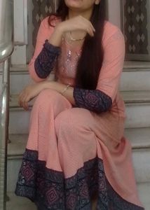 Kurta With Blue Leggings