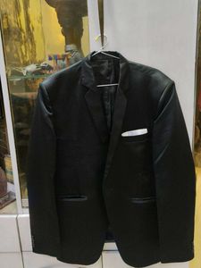 Men&#39;s Black Suit Blazer 🖤