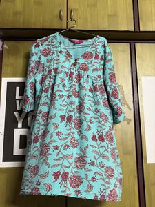 Floral Print Tunic Top