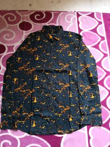 L Size Shirt.