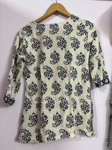 Floral Print Casual Top