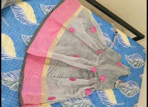 Cute  Dress homemade age 3- 6 year Quinty 3