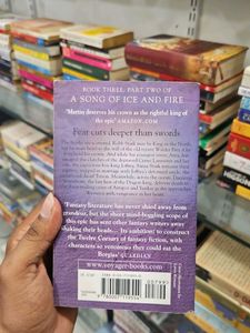A Strom Of Swords By George R.R