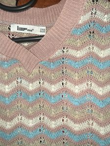 Patterned V-Neck Knit Sweater